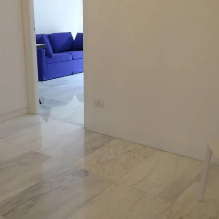 Casa Costanza
